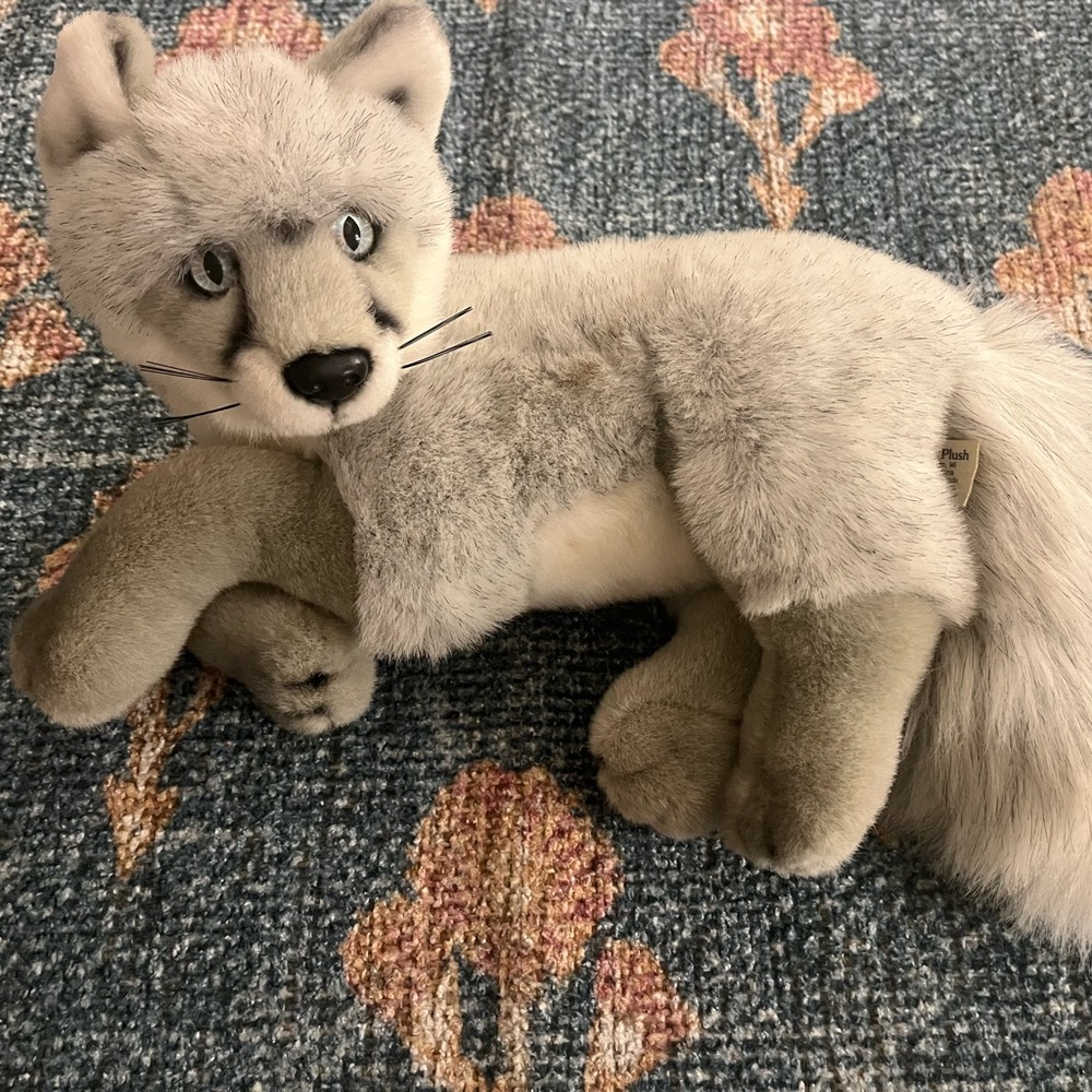 JAAG Vintage 15” Laying Silver Arctic Fox Grey Realistic Plush